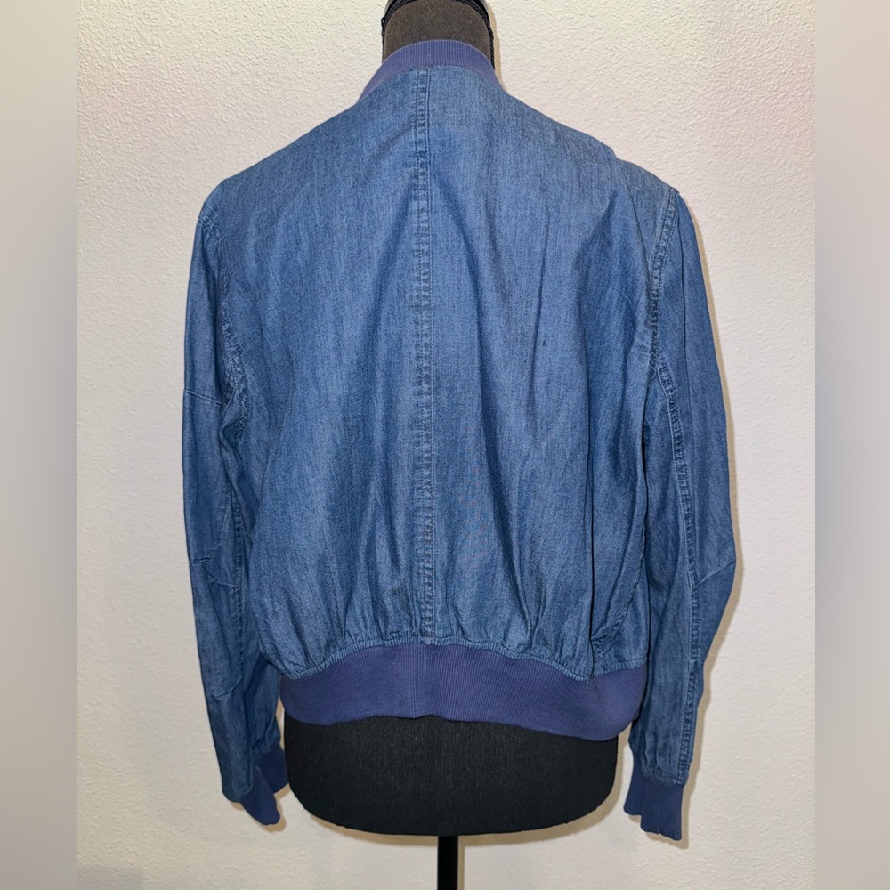 bomber jacket - Picture 2 of 4